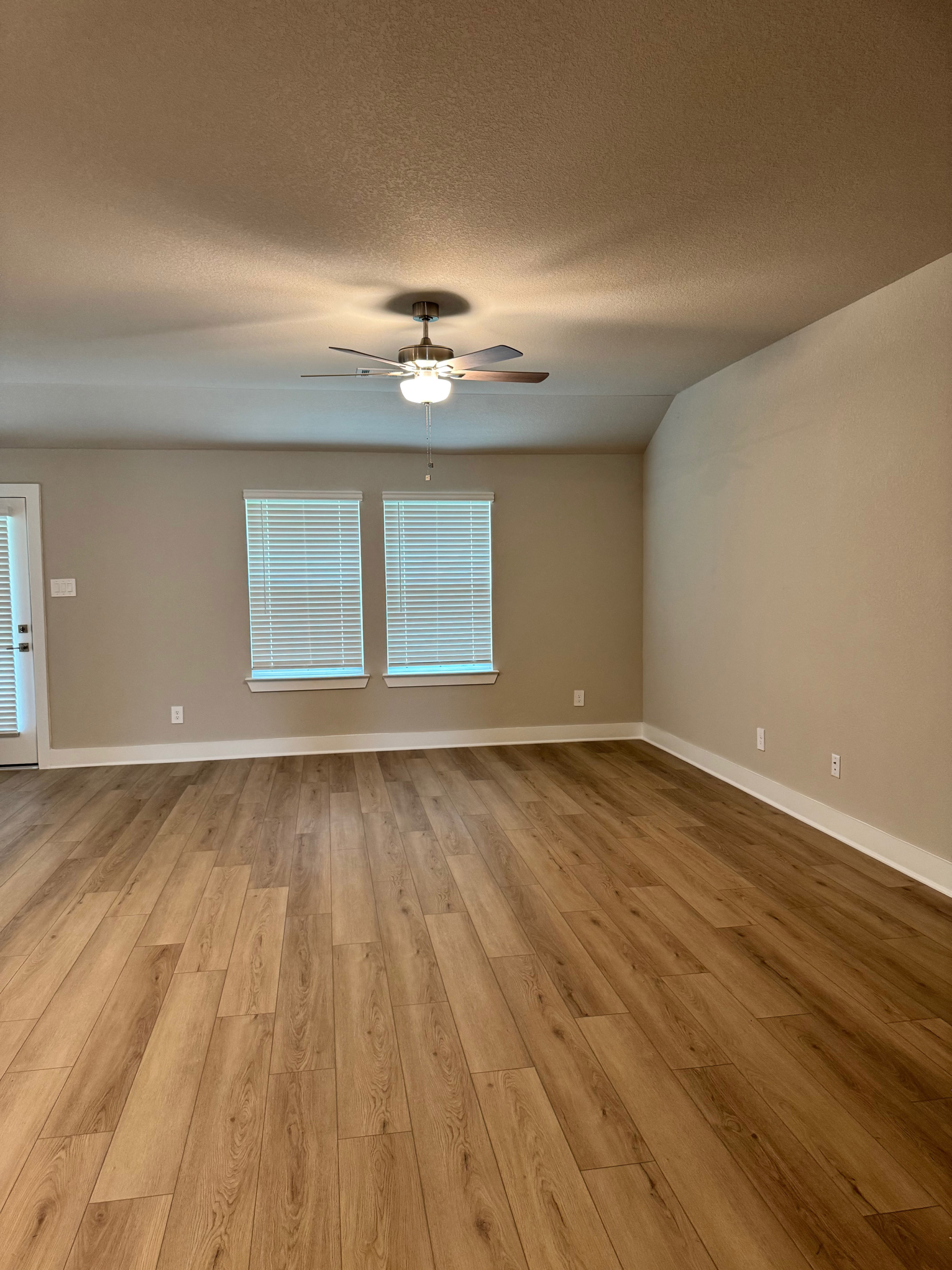 2010-bluff-oaks-4-6-26newpic-8